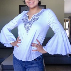 💌3 FOR $15💌 NY & CO | drape bell sleeve blouse